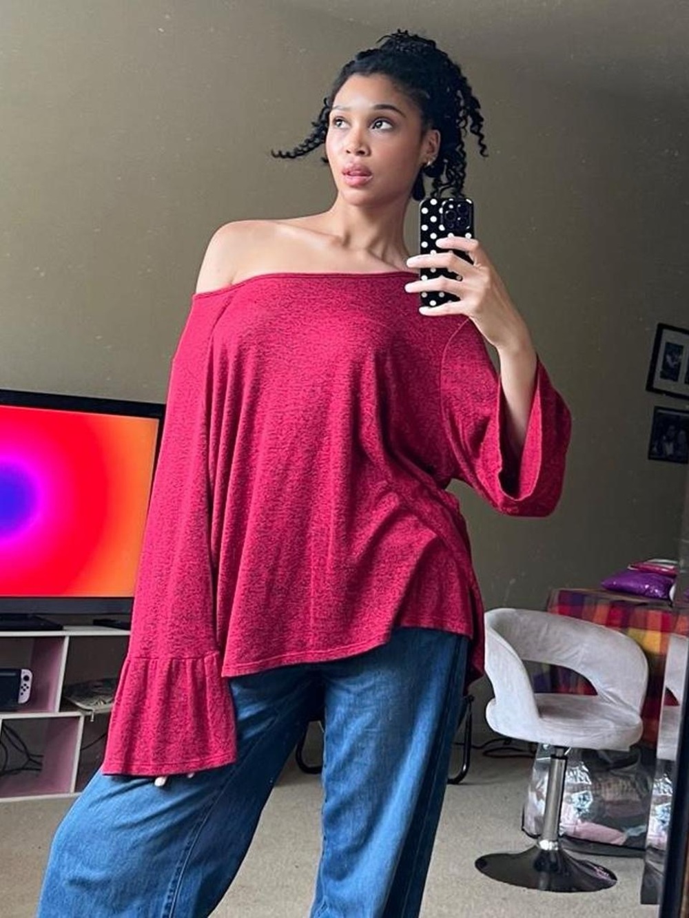 Red top with ruffle flare sleeves, early 00’s